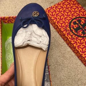 NWT Tory Burch blue ballet flats